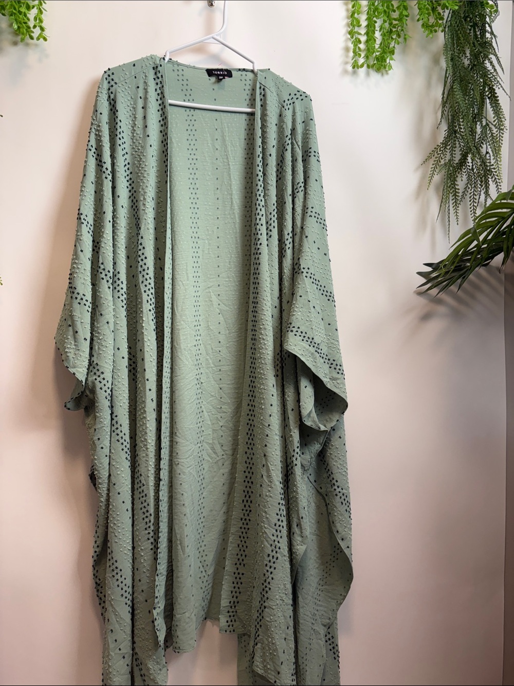 torrid Sage Green  Open-Front Kimono Cover-Up